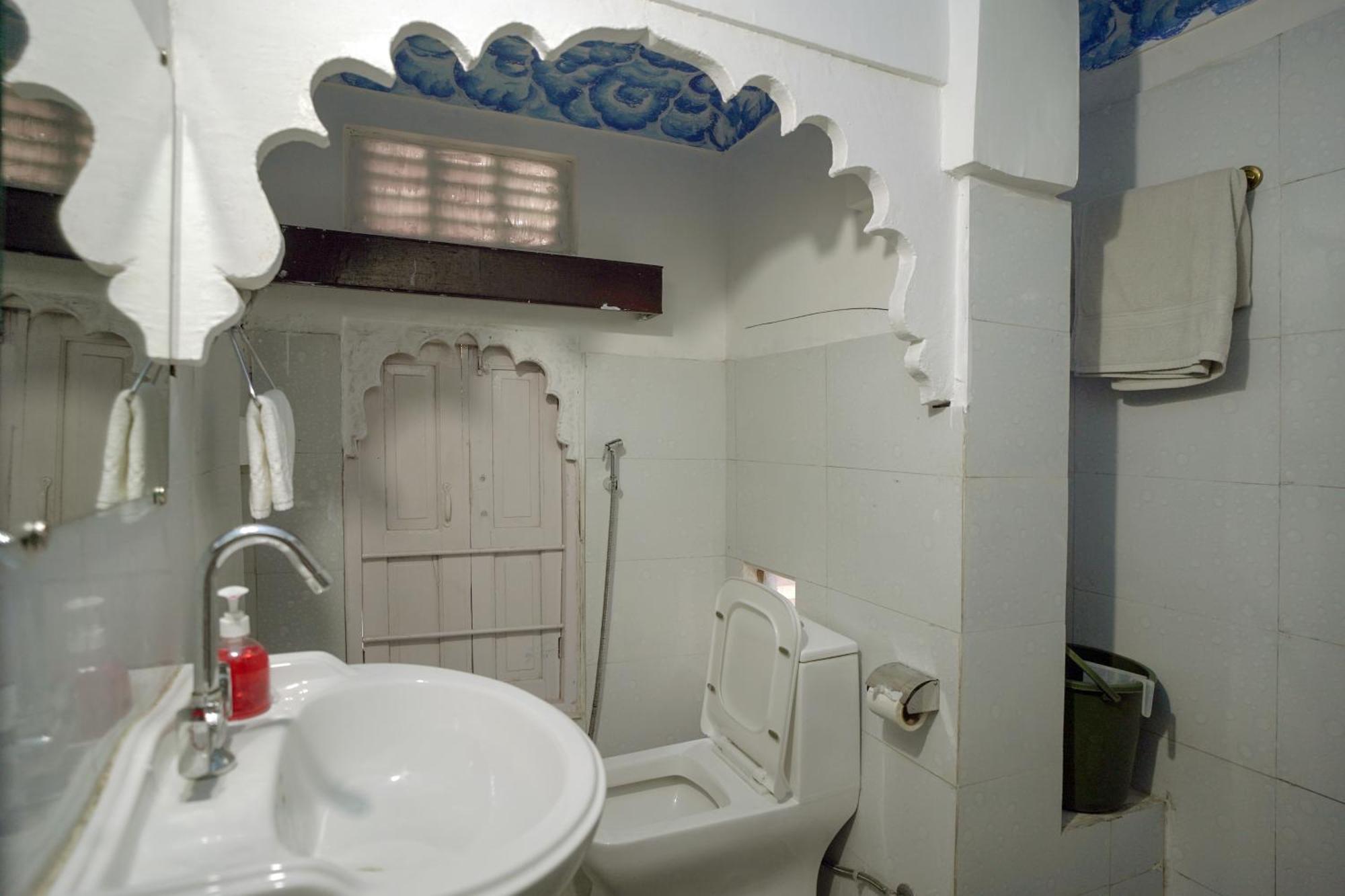 Island Tower Guest House Udaipur Buitenkant foto