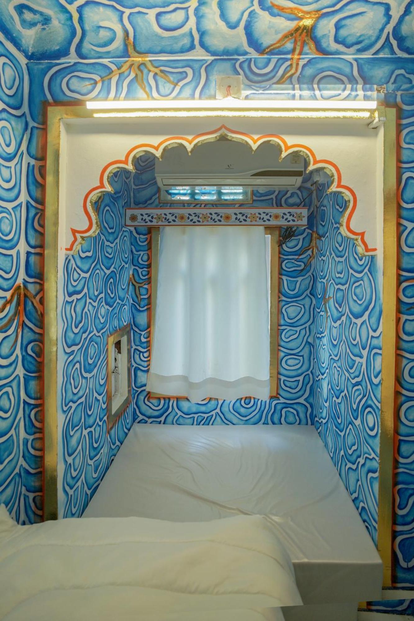 Island Tower Guest House Udaipur Buitenkant foto