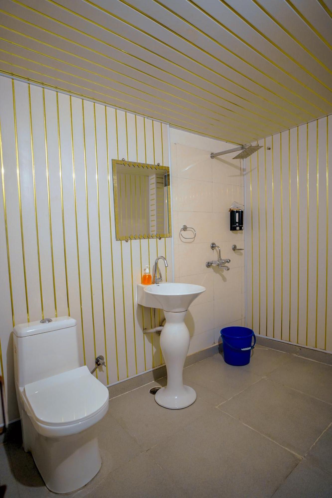 Island Tower Guest House Udaipur Buitenkant foto