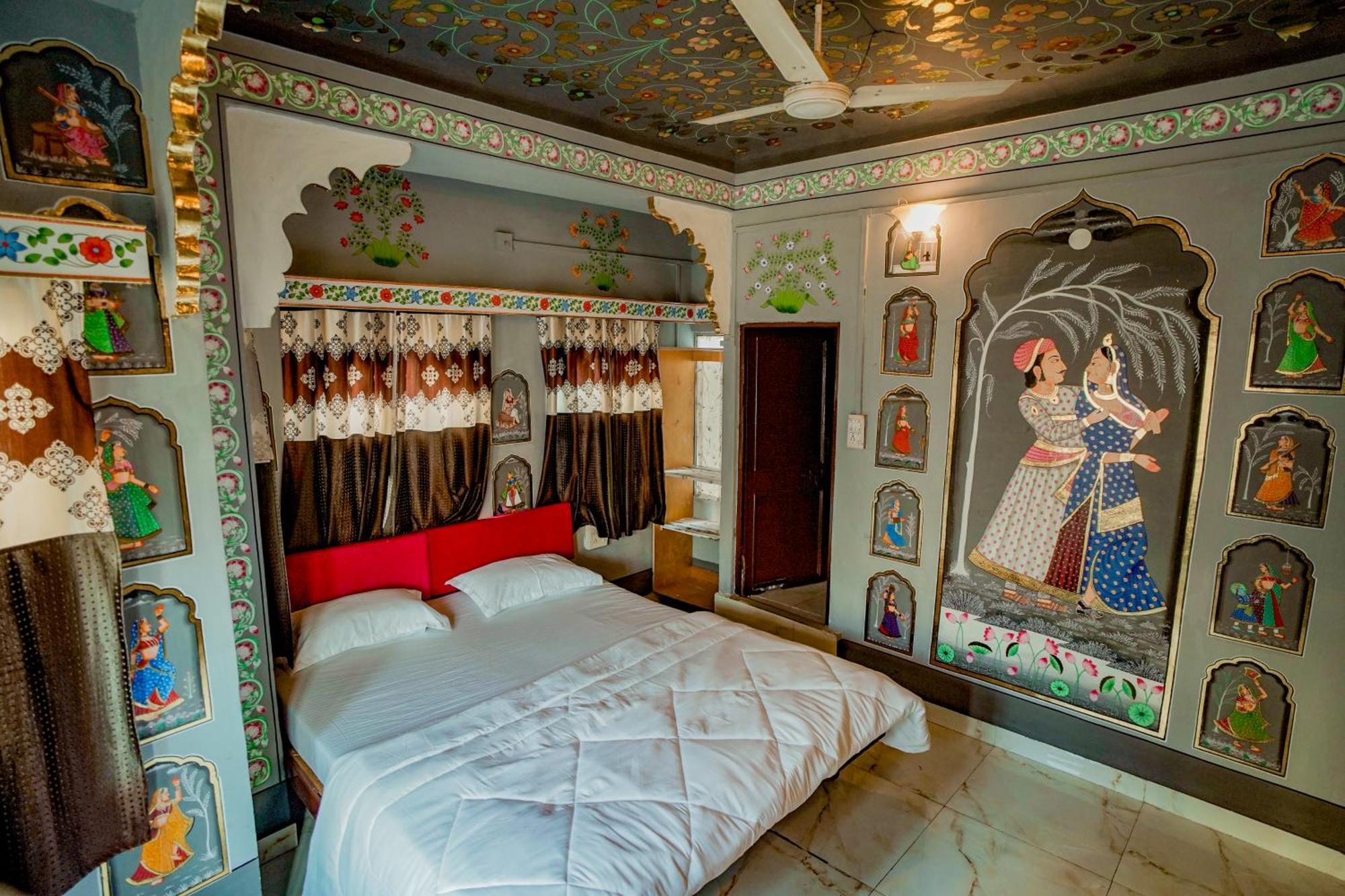 Island Tower Guest House Udaipur Buitenkant foto